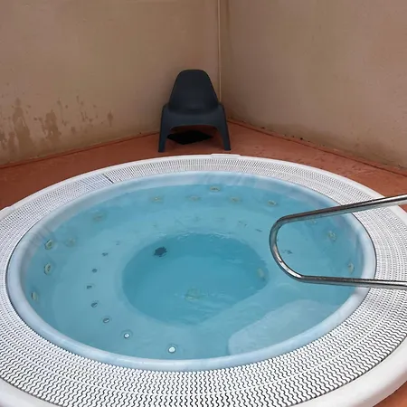 Mobile-home 4 Etoiles Bord De *