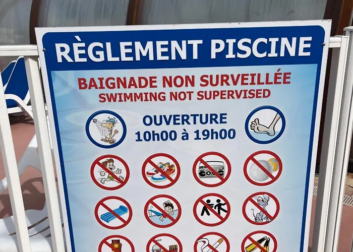 Mobile-home 4 Etoiles Bord De Campsite